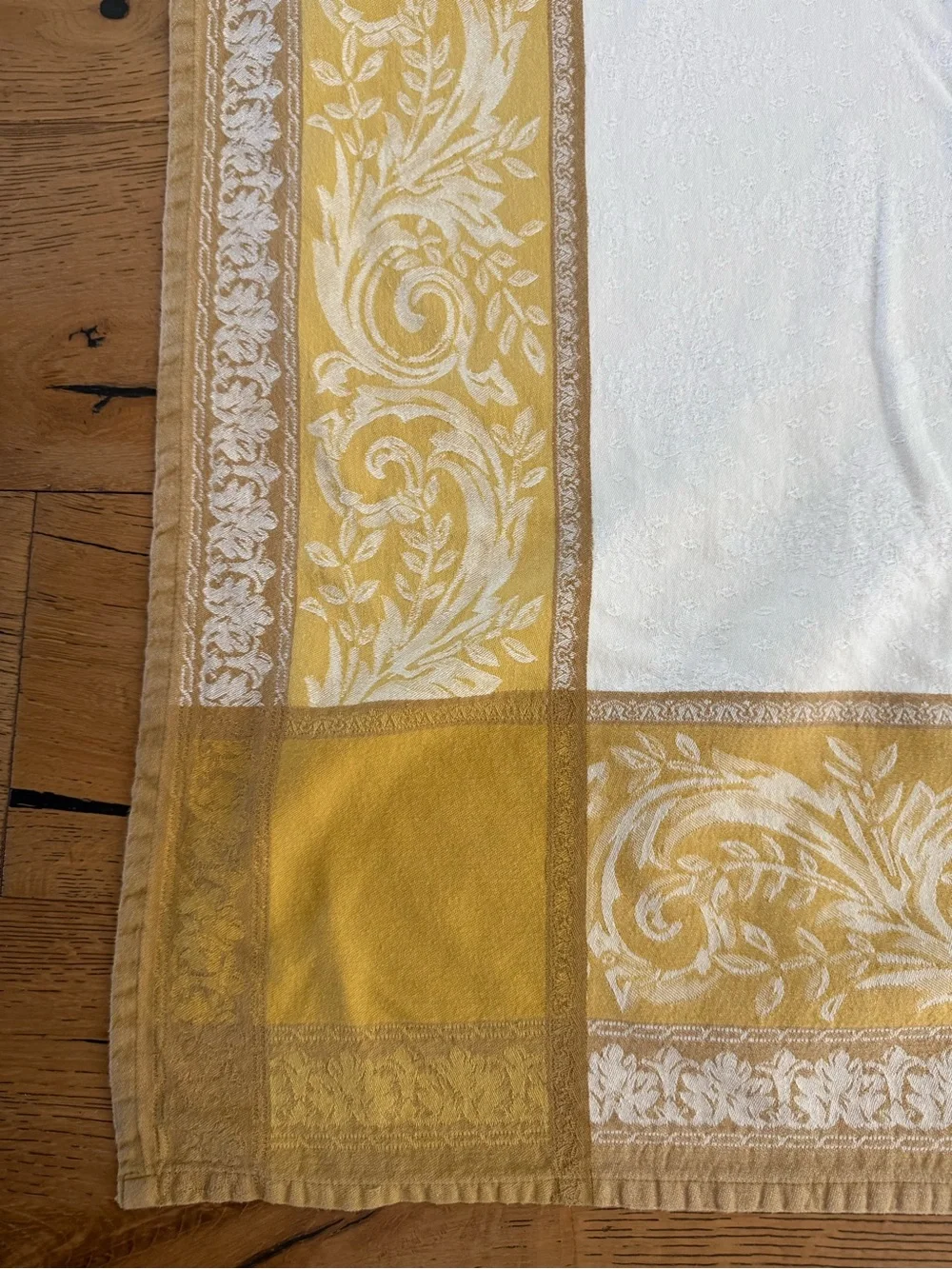 Mahogany Cream Tablecloth with Yellow Ornate Border